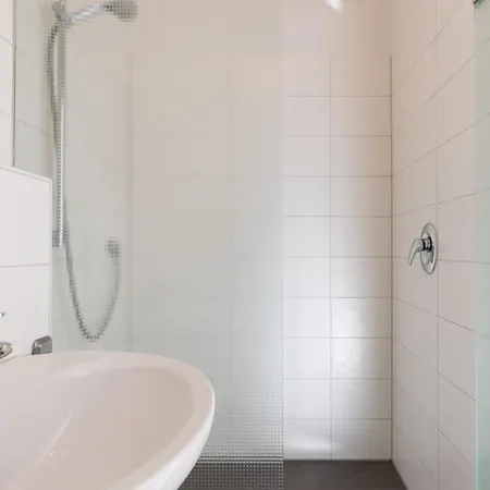 Marin, 25 דירה צינוביץ